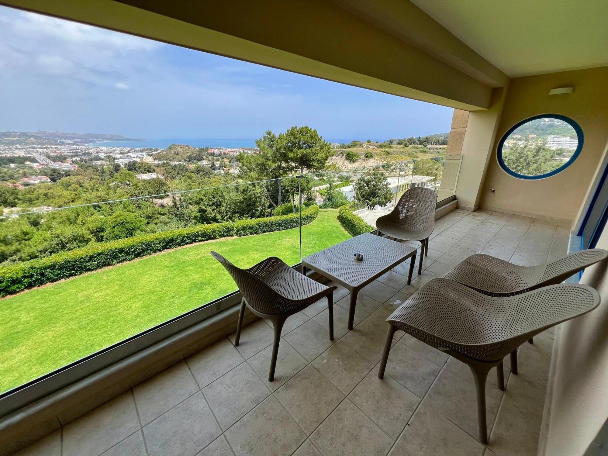Appartement Aegean View Estates à Faliraki Extérieur photo